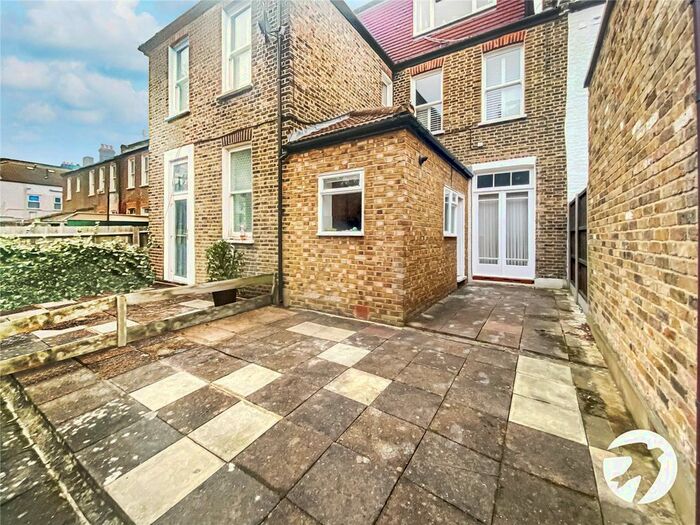 1 Bedroom Flat To Rent In Canadian Avenue, Catford, London SE6