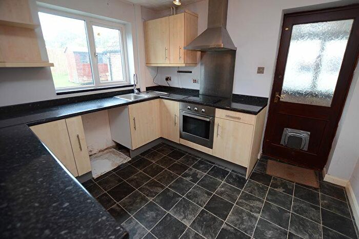 2 Bedroom Semi-Detached House For Sale In Church Lane, Timberland, LN4