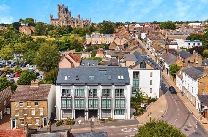 2 Bedroom Property To Rent In Broad Street, Ely, CB7