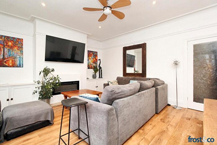 3 Bedroom Maisonette To Rent In Commercial Road, Poole, BH14