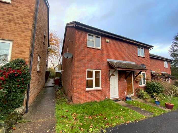 2 Bedroom Semi-Detached House To Rent In Ashenden Walk, Tunbridge Wells, Kent, TN2