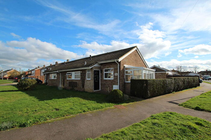 2 Bedroom Semi-Detached Bungalow For Sale In Western Way Sandy, SG19