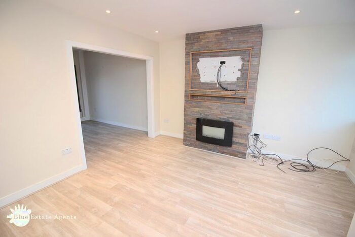 3 Bedroom Semi-Detached House To Rent In Feltham Hill Road, Ashford, TW15