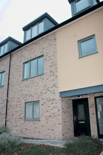 2 Bedroom Flat To Rent In Sarah Grace Court, St Ives, PE27