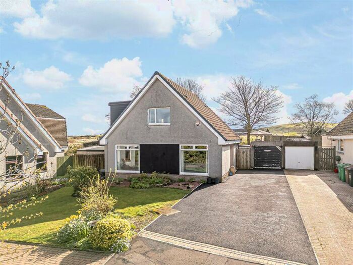 5 Bedroom Detached House For Sale In Keirsbeath Court, Kingseat, KY12