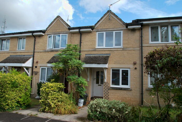 2 Bedroom House To Rent In Meadow Drive, Bath, BA2