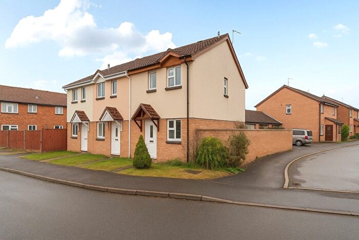 2 Bedroom End Terrace House For Sale In Fontana Close, Longwell Green, Bristol, Gloucestershire, BS30