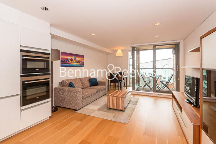 2 Bedroom Apartment To Rent In Laycock Street, Highbury & Islington, N1