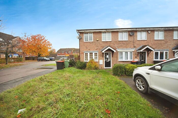 2 Bedroom End Terrace House For Sale In Milton Way, Houghton Regis, Dunstable, LU5