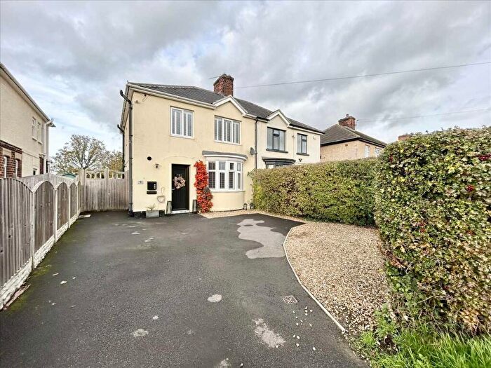 3 Bedroom Semi-Detached House For Sale In Bigby High Road, Brigg, DN20