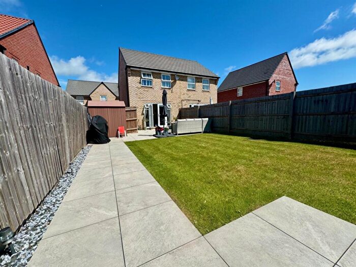 2 Bedroom Semi-Detached House For Sale In Benson Close, Burnham On Crouch, CM0