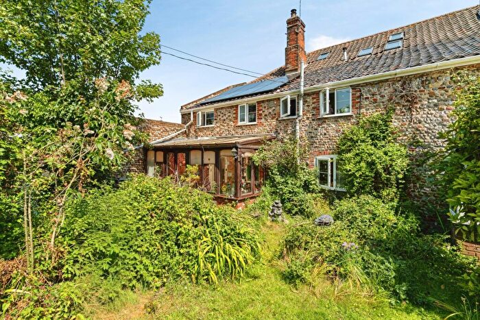 2 Bedroom Character Property For Sale In Honing Road, North Walsham, NR28