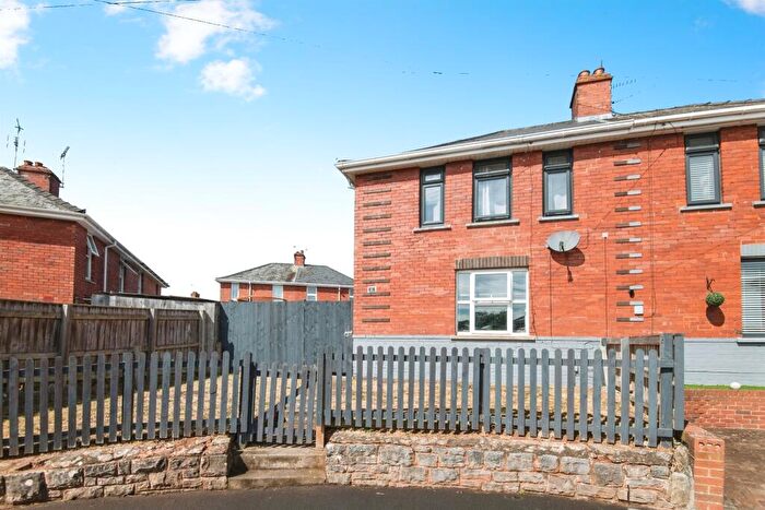 3 Bedroom Semi-Detached House For Sale In Woodwater Lane, Exeter, EX2