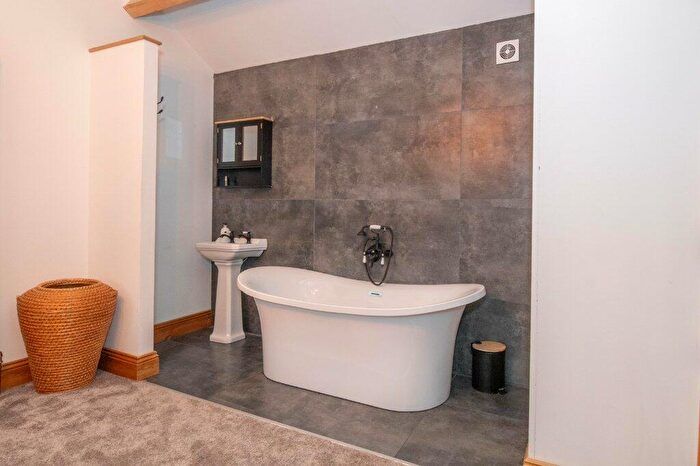 3 Bedroom Barn Conversion For Sale In Long Preston, Skipton, North Yorkshire, BD23