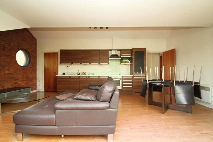 1 Bedroom Apartment To Rent In Arnold Road, London, E3