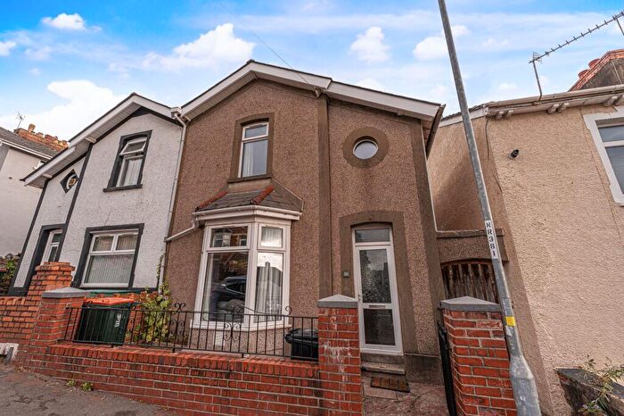 4 Bedroom Semi-Detached House For Sale In Larger Than Average Home. Barrack Hill, Newport, NP20