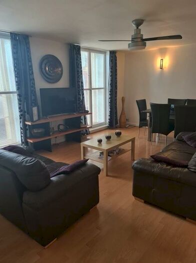 2 Bedroom Flat To Rent In Clayton Street West, Newcastle Upon Tyne, NE1