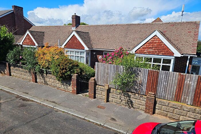 2 Bedroom Detached Bungalow For Sale In Seymour Road, Lee-On-The-Solent, PO13