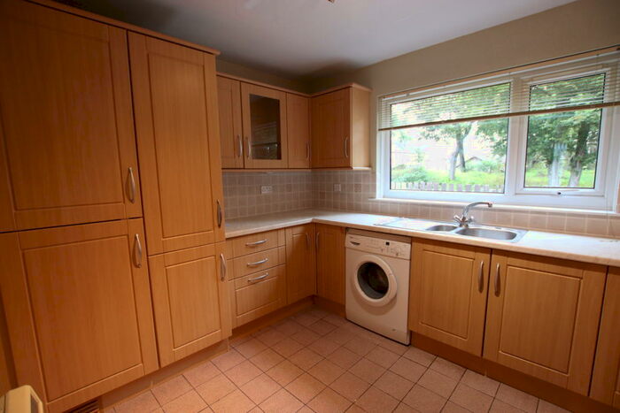 2 Bedroom Ground Flat To Rent In Laidon Terrace, DD3