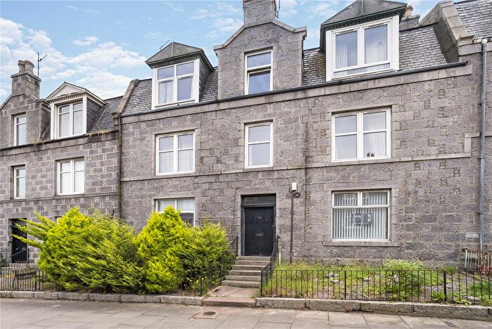 1 Bedroom Flat For Sale In Flat C, Menzies Road, Aberdeen, AB11
