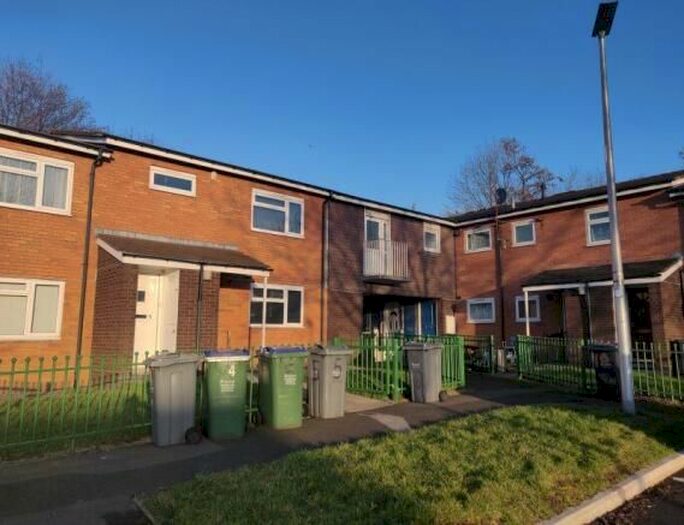 1 Bedroom Flat To Rent In Anvil Walk, West Bromwich, B70