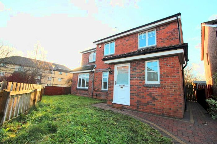 4 Bedroom Detached House To Rent In Nethergreen Crescent, Renfrew, PA4