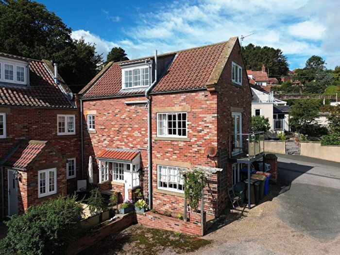 2 Bedroom Cottage For Sale In Croft Farm, Ruswarp, YO21