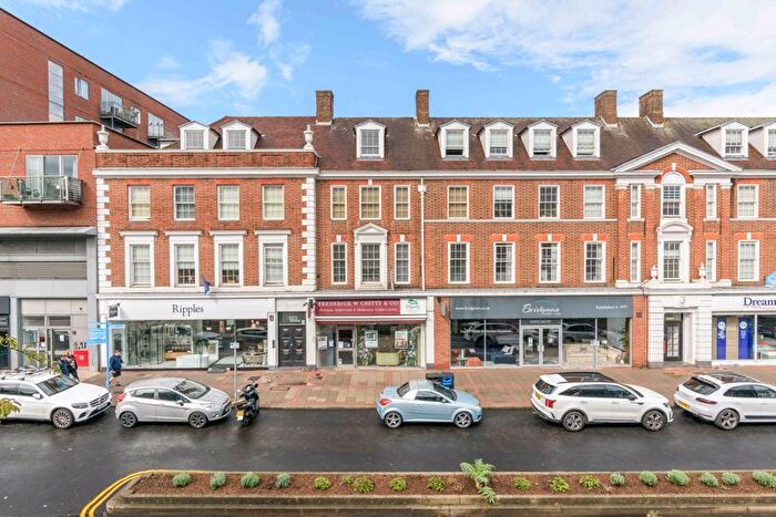 1 Bedroom Flat To Rent In New Zealand Avenue, Walton-On-Thames, KT12