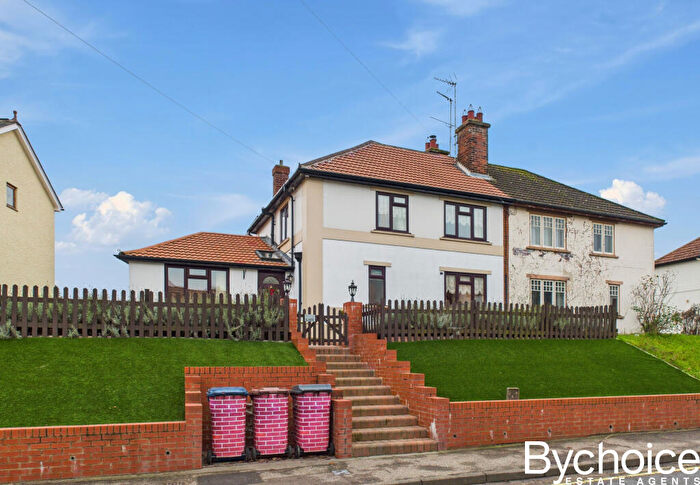 3 Bedroom Semi Detached House For Sale In Withersfield Road, Haverhill, Suffolk, CB9