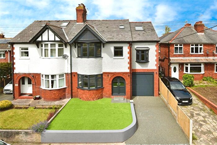 5 Bedroom Semi-Detached House For Sale In Elton Road, Sandbach, Cheshire, CW11