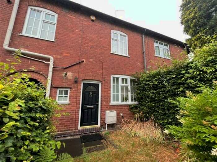 2 Bedroom Terraced House To Rent In North Pathway, Birmingham, B17