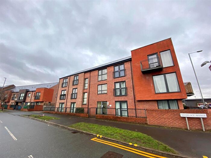 2 Bedroom Apartment For Sale In Silverlace Avenue, Manchester, M11