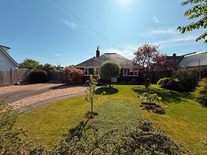 3 Bedroom Detached Bungalow For Sale In High Street, North Scarle, LN6