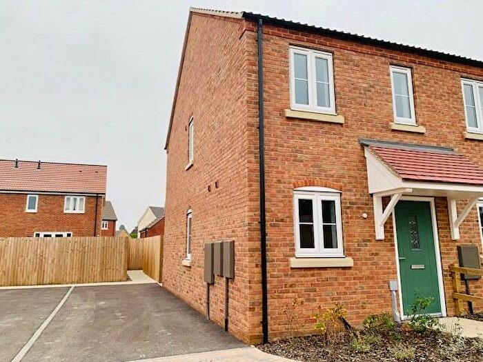 2 Bedroom End Of Terrace House To Rent In Allen Close, Sibsey, PE22