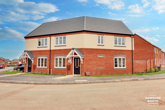 3 Bedroom Semi-Detached House For Sale In Morecroft Way, Acresford Park, Handsacre, Rugeley, WS15