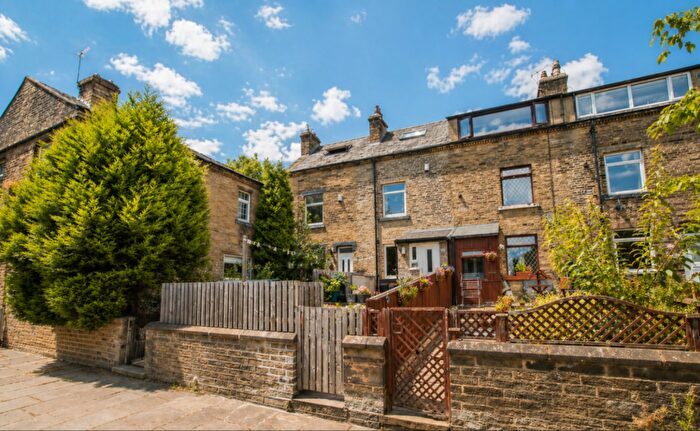3 Bedroom Terraced House For Sale In Burnley Road, Halifax, West Yorkshire, HX2