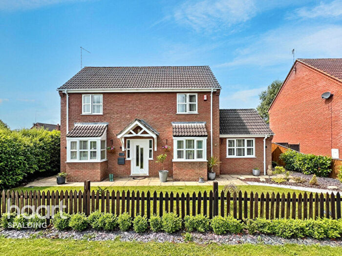 3 Bedroom Detached House For Sale In Richard Busby Way, Lutton, PE12