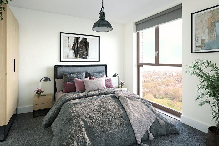 3 Bedroom Apartment For Sale In Talbot Road, Old Trafford, Manchester, M16