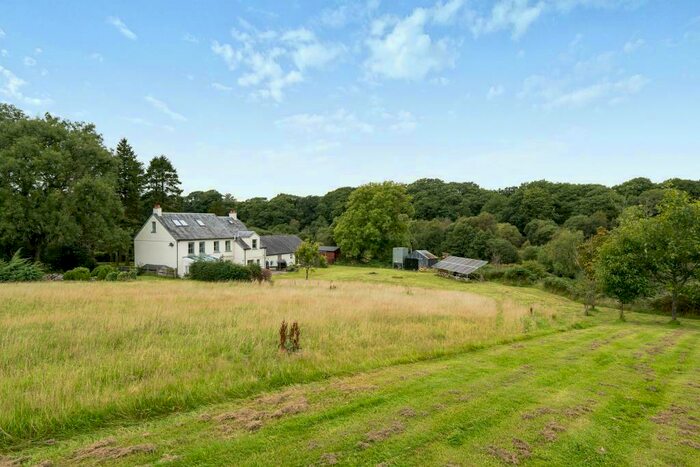 6 Bedroom Detached House For Sale In Pwll Dylluan, Penderyn, CF44