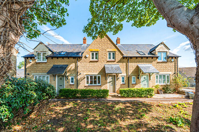 3 Bedroom Terraced House For Sale In Fritillary Mews, Ducklington, Witney, OX29