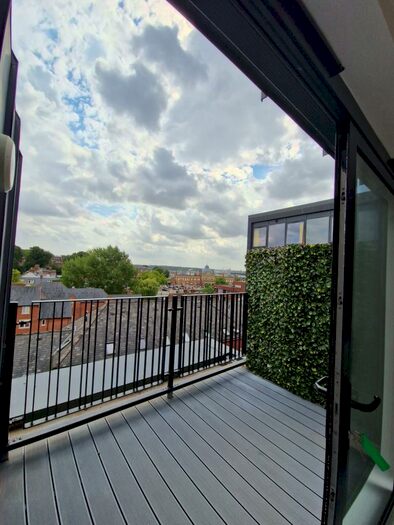 3 Bedroom Flat To Rent In Prince Of Wales Road, Norwich, NR1