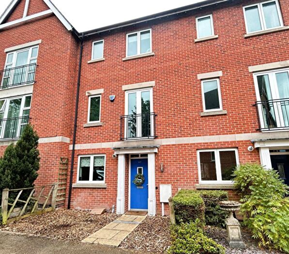4 Bedroom Town House For Sale In Leighton Way, Belper, DE56