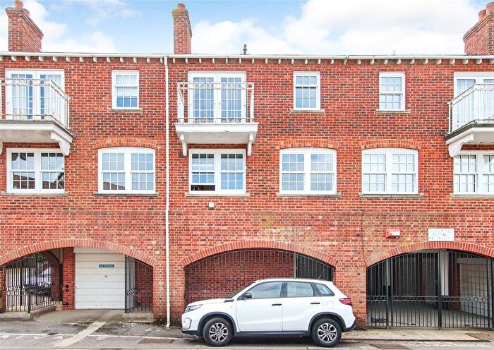3 Bedroom Terraced House For Sale In Trafalgar Place, Lymington, Hampshire, SO41