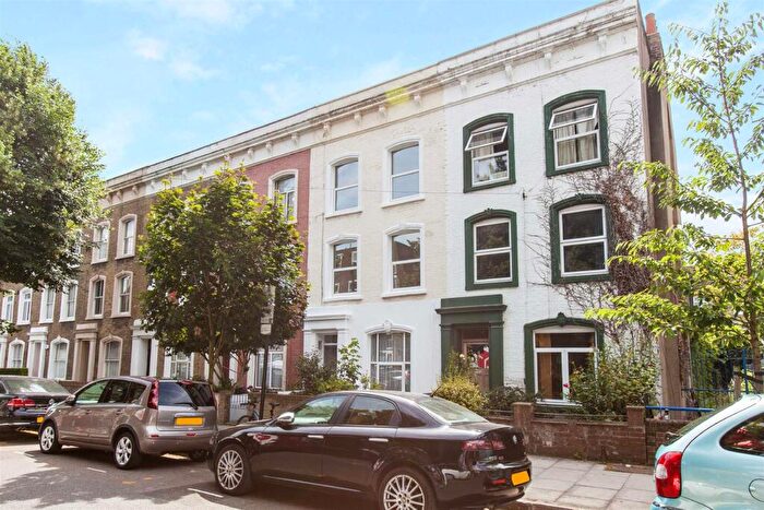 4 Bedroom Terraced House To Rent In Salterton Road, Holloway, N7