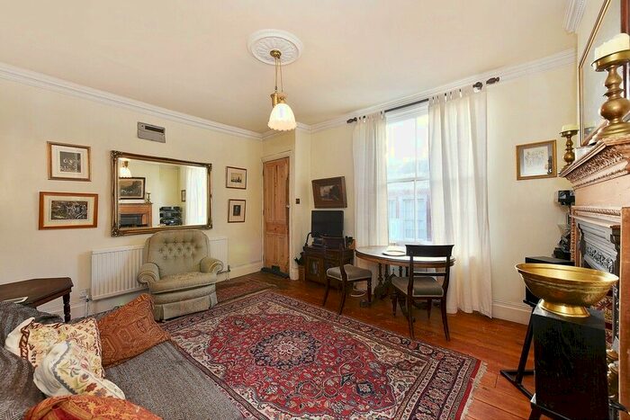 1 Bedroom Property To Rent In Southcombe Street, West Kensington, W14