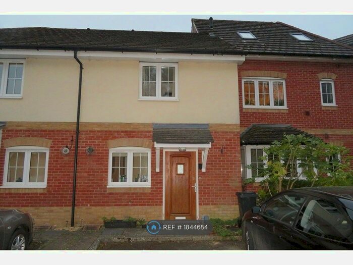 2 Bedroom Terraced House To Rent In Grove Place, Winchester, SO22