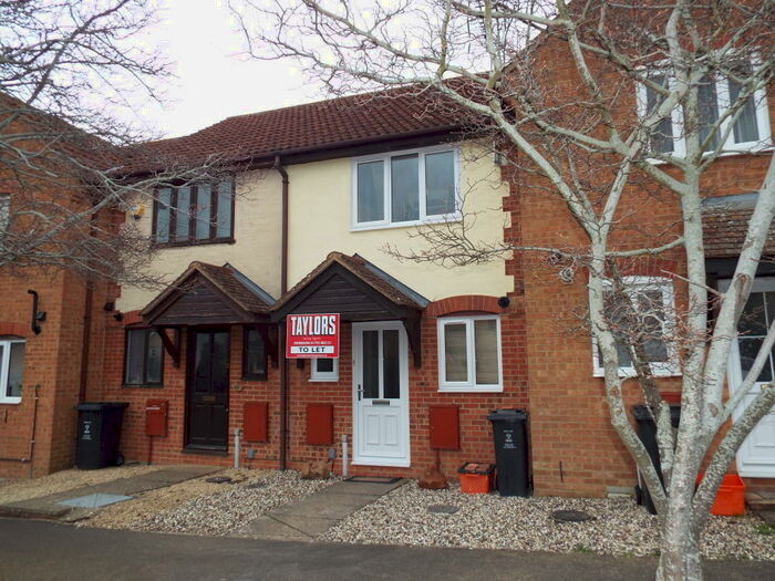 2 Bedroom House To Rent In North Swindon, SN25