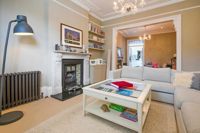 5 Bedroom Semi-Detached House To Rent In Springfield Road, London SW19
