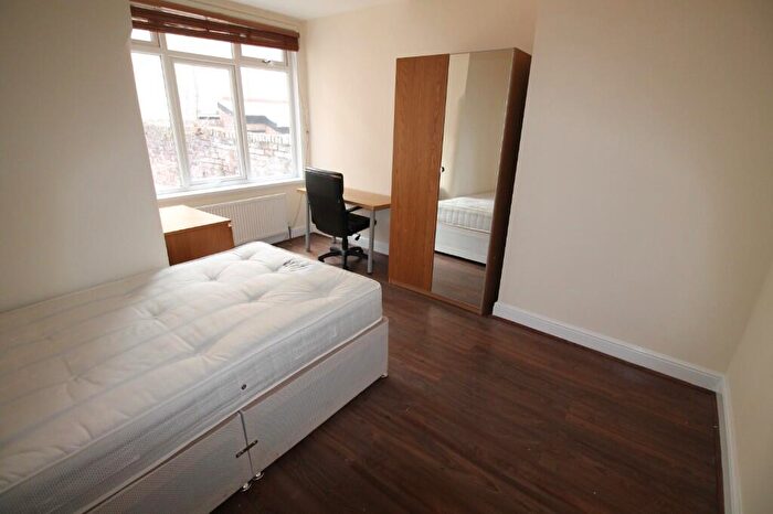 6 Bedroom Terraced House To Rent In Claremont Street, Newcastle Upon Tyne, NE2