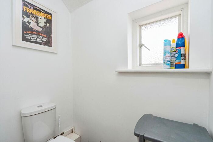 3 Bedroom Terraced House For Sale In Mill Pond Road, Gosport, Hampshire, PO12